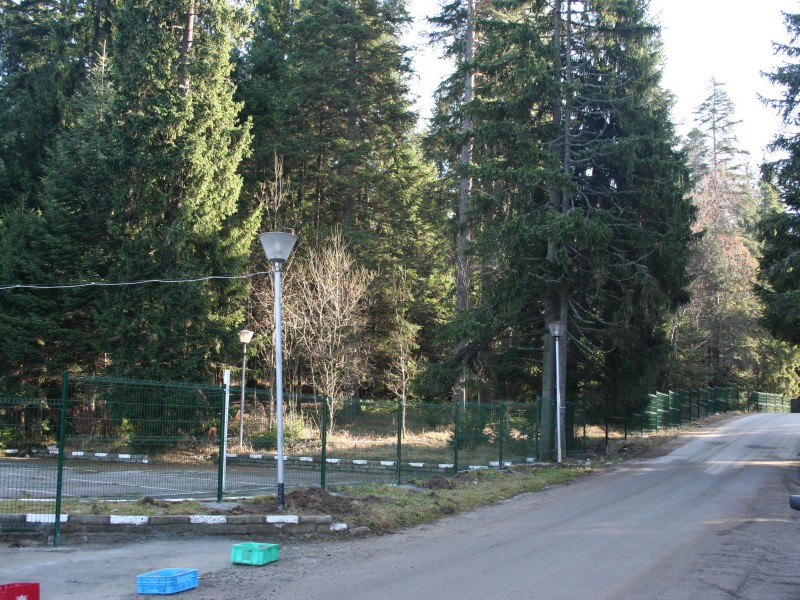 Вилни селища МАЛИНA и ЯГОДА, оградени с оградна система "Nylofor 3-М"; Betafence