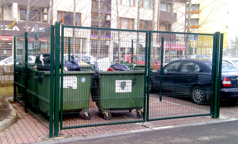 Ограждане на зона за смет - София Ограждане на зона за смет - София
